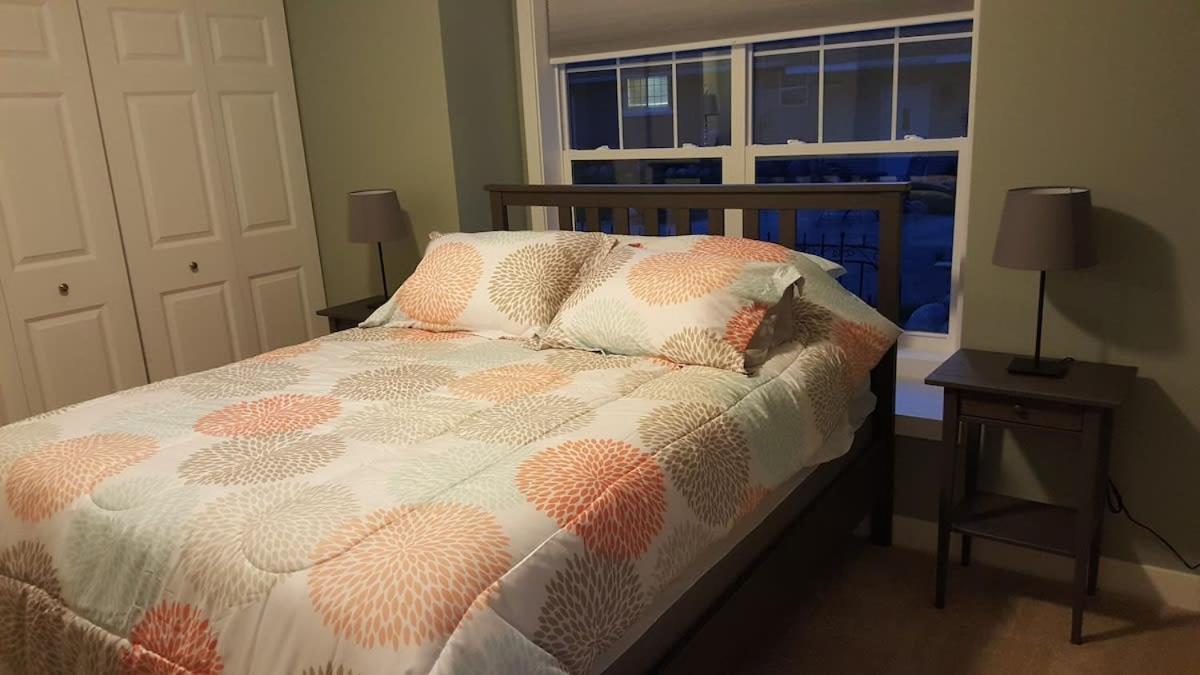 Modern And Pristine Condo -By The Gt Commons Traverse City Eksteriør bilde